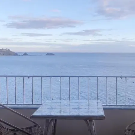 Casa Nalu Beachfront With Sea Views And Pool Almunecar