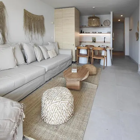 Casa Nalu Beachfront With Sea Views And Pool *