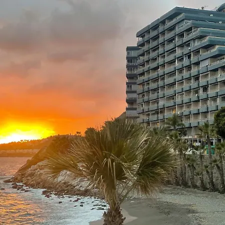 Casa Nalu Beachfront With Sea Views And Pool Almunecar